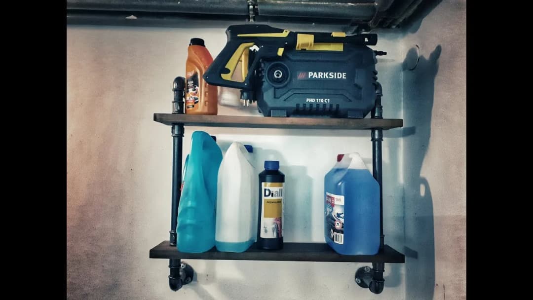 Jak zrobić regał z rurek hydraulicznych – proste kroki i porady